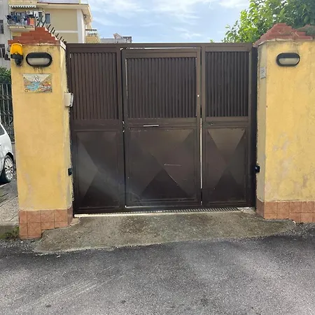 L'approdo 2 3* Casalnuovo Di Napoli